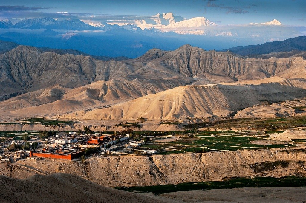 Upper Mustang trekking.